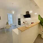La Casa Di Re Salomone